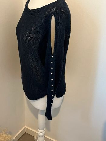 Pull ajouré épaules dénudées marine S