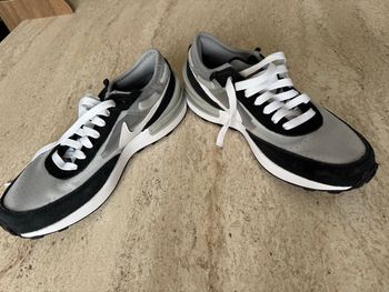 Nike – Chaussures de running neuves – Taille 38