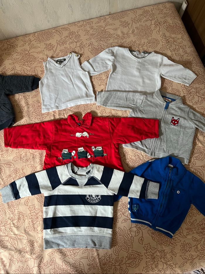 Lot vêtements garçon Taille 6 mois - photo numéro 2