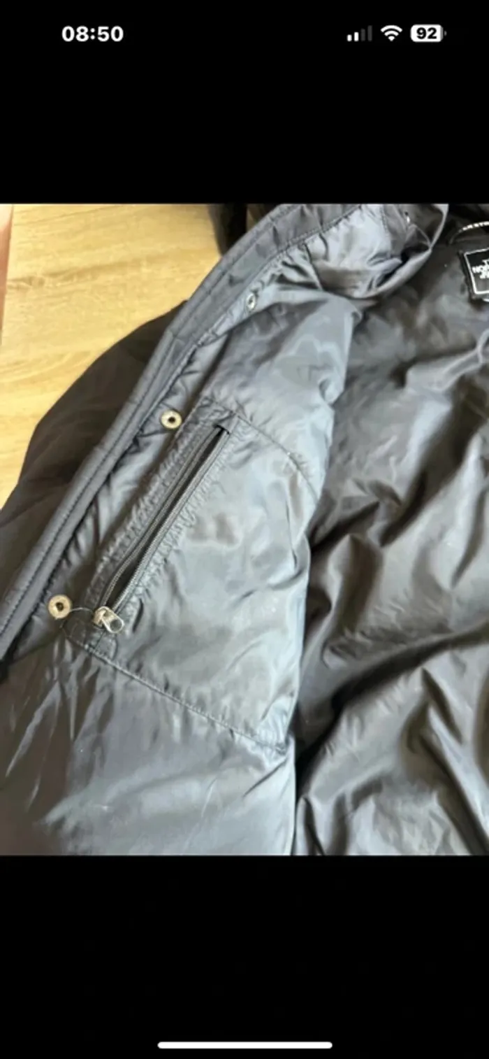 Veste doudoune the north face noir brodé taille XS - photo numéro 8