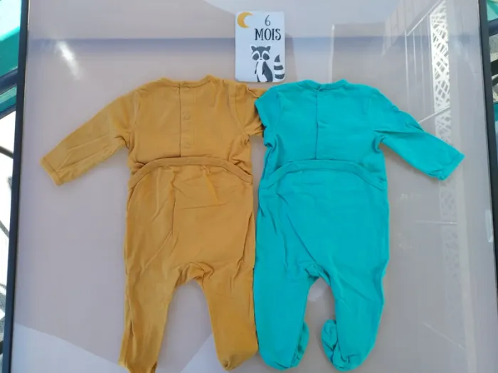 Lot 2 pyjamas coton 6 mois - photo numéro 2