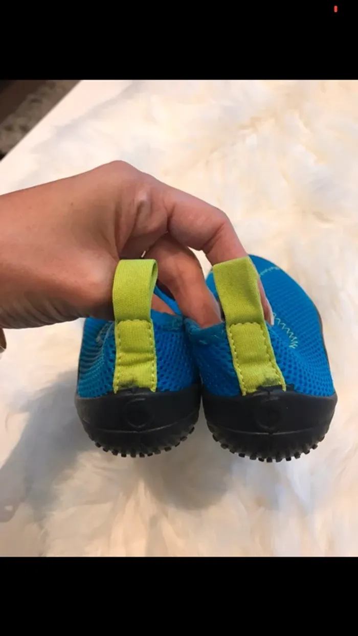 Sandales pour la rivière Decathlon taille 28/29 - photo numéro 4