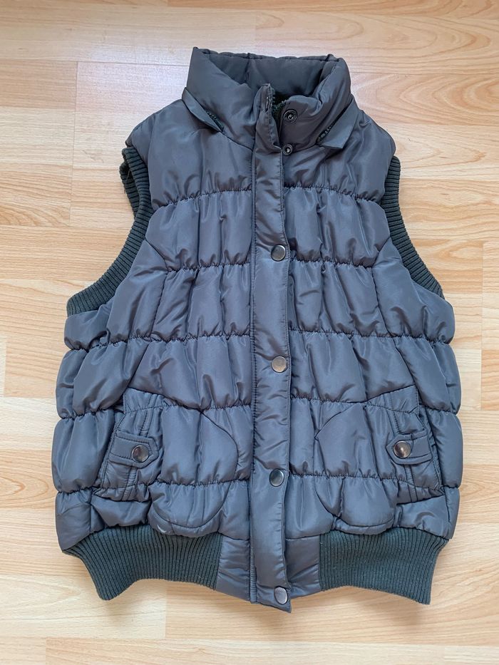Doudoune kaki sans manches taille 10 ans - photo numéro 5