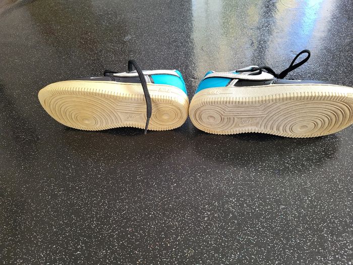 Baskets T28,5 - photo numéro 2