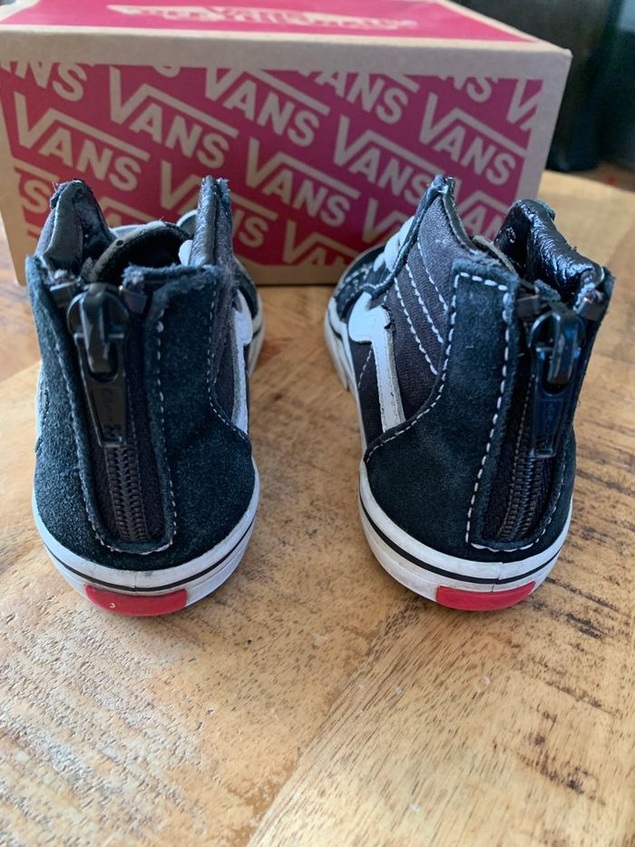 Vans. SK8-Hi Zip p23.5 - photo numéro 2
