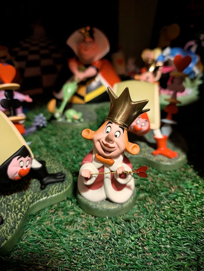 Wdcc roi Alice Disney