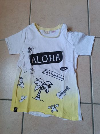 Tee shirt jaune et blanc  Hawaï Zara 4  ans