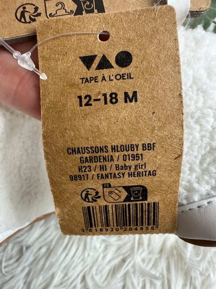 Paire de chaussons sherpa blanc tape à l’œil taille 12-18 mois - photo numéro 4