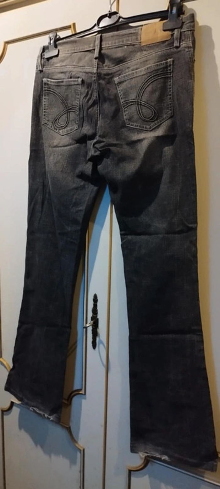 Pantalon en jeans patte d'éléphant - photo numéro 2