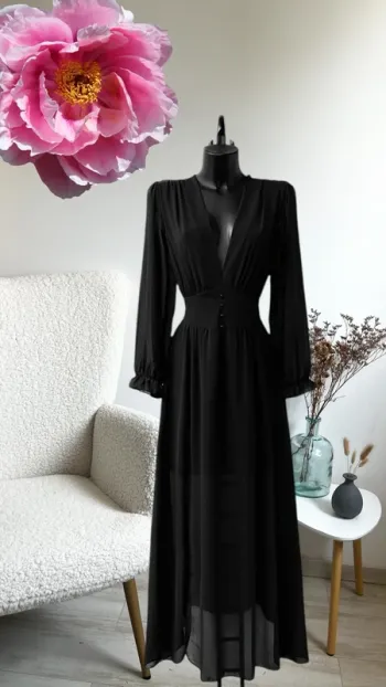Robe noire longue