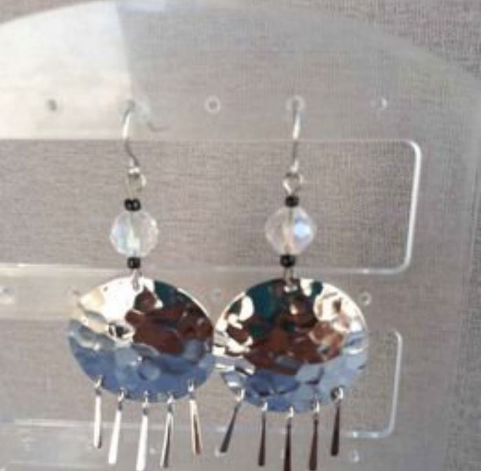 Boucles d'oreilles ronds, pendantes, argenté - photo numéro 4