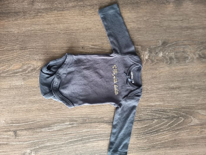 Lot de 3 bodies fille 1 mois - photo numéro 3