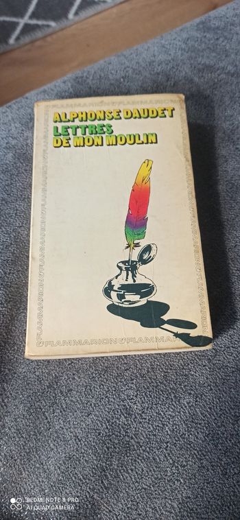 Livre lettres de Mon Moulin