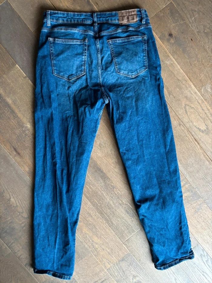 Jean regular Kiabi t.42 parfait état - photo numéro 5