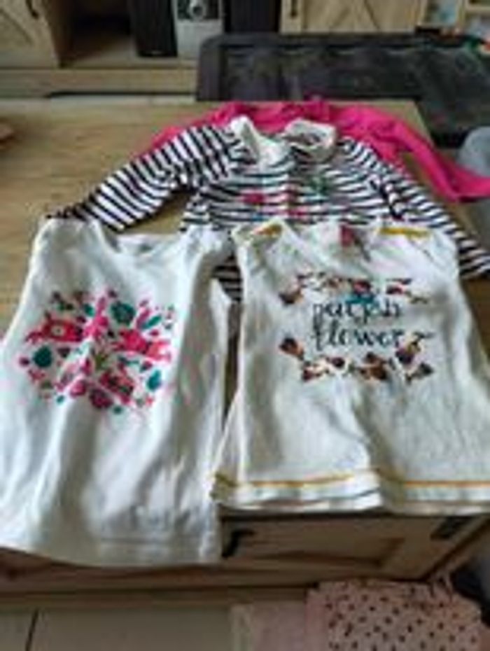 lot 4 tee shirts 12 mois