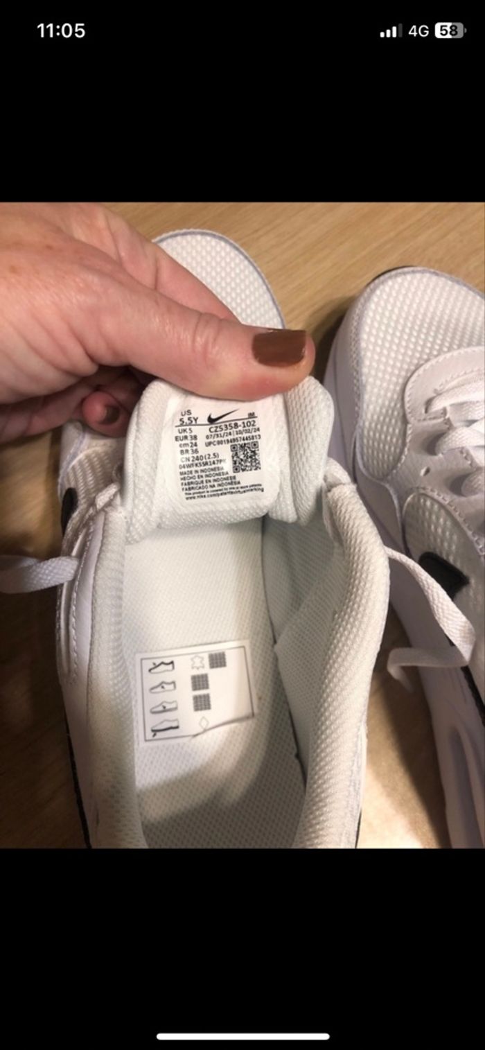 Paire de baskets Nike Air mixte - photo numéro 7