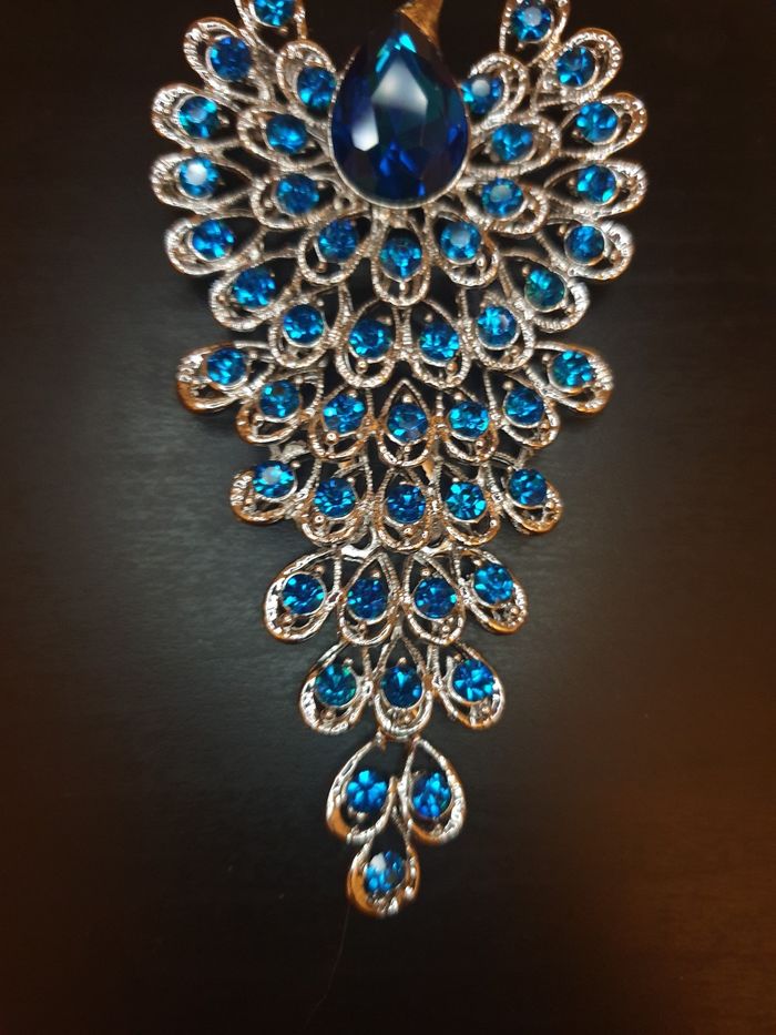 Broche "Paon" bleue et argentée - photo numéro 5