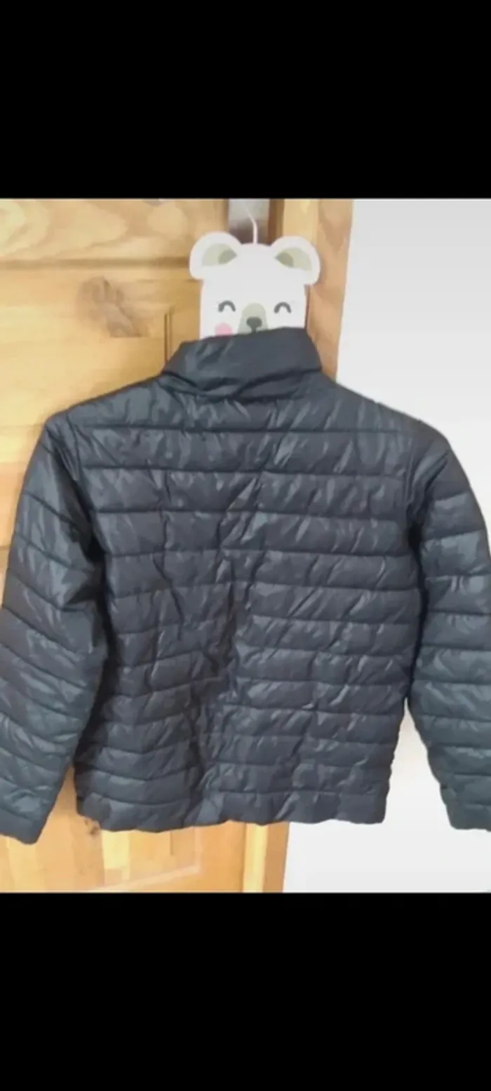 Blouson noir - photo numéro 2