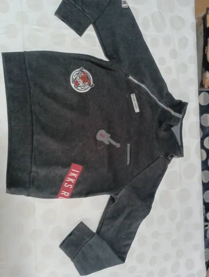 Sweat zippé fille ikks taille 12 ans
