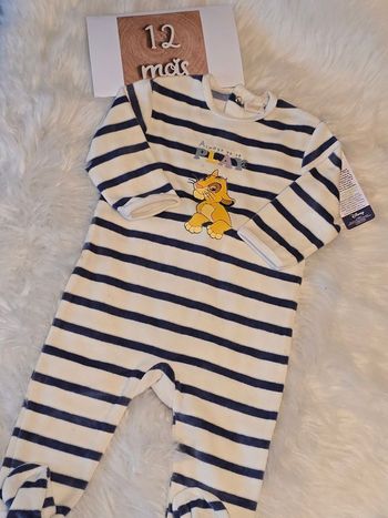 NEUF (non porté)🏷 🤩😍💙 superbe pyjama 12 mois roi lion  mixte 💙😍🤩