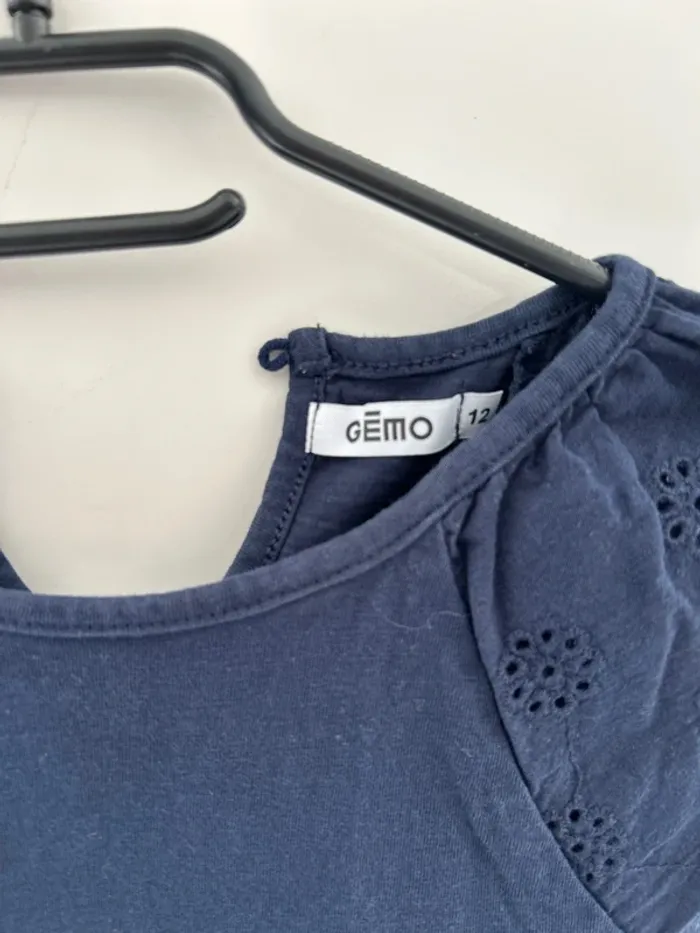 T-shirt taille 12 ans - photo numéro 3