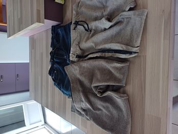 pantalon jogging et jeans pour filles Taille 6 ans