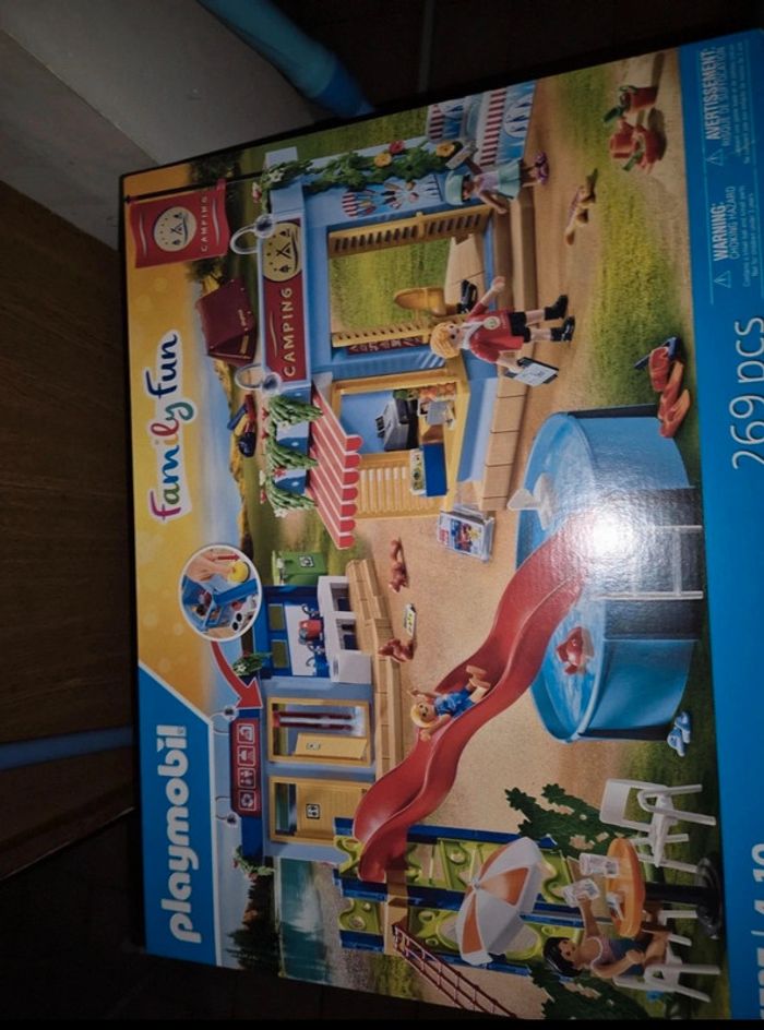 Camping playmobil neuf
