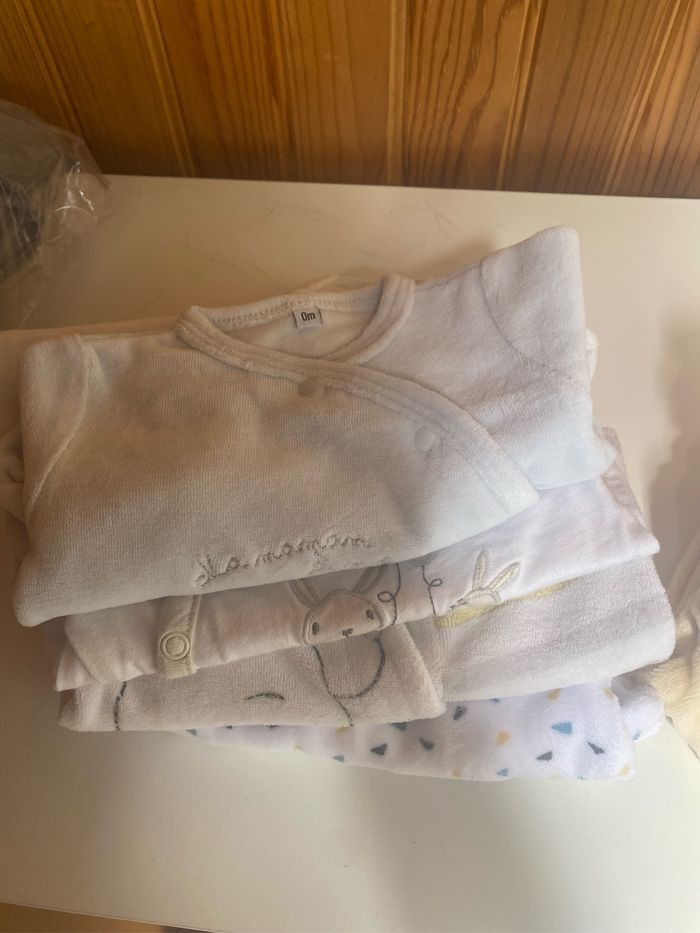 Lot pyjama - photo numéro 2