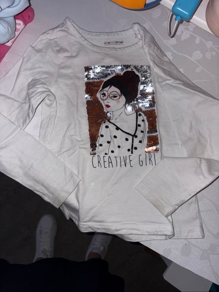 T-shirt