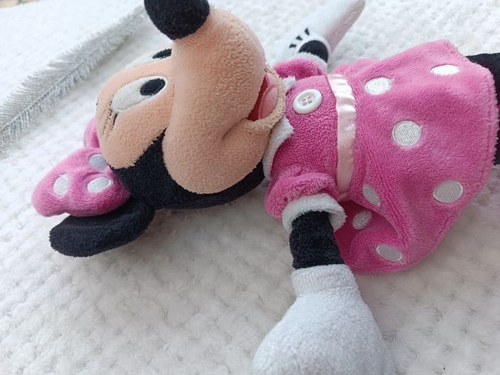 🔸 Peluche Officielle Minnie - Disney🔸 - photo numéro 5