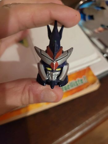 Vends tête de megazord bandai