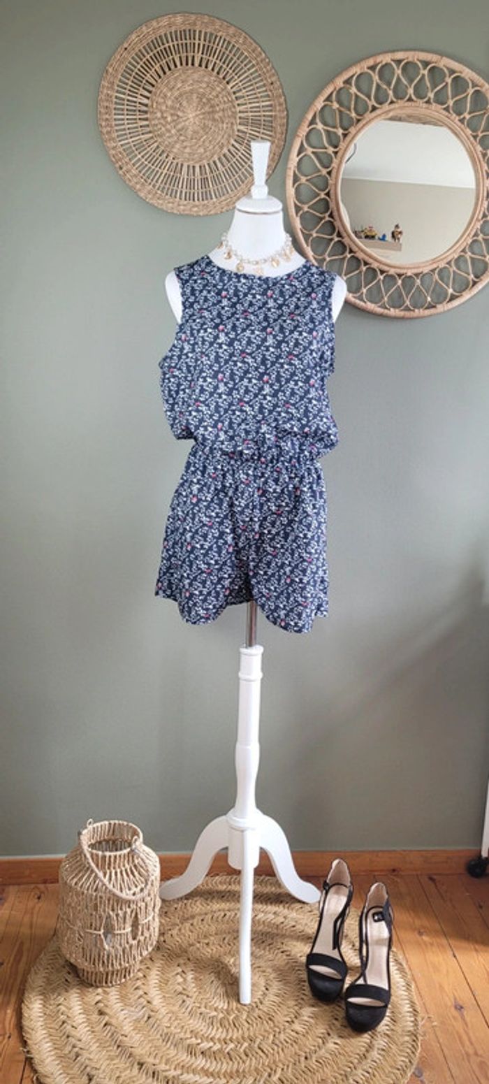 Jolie combinaison short Disney Taille M - photo numéro 2