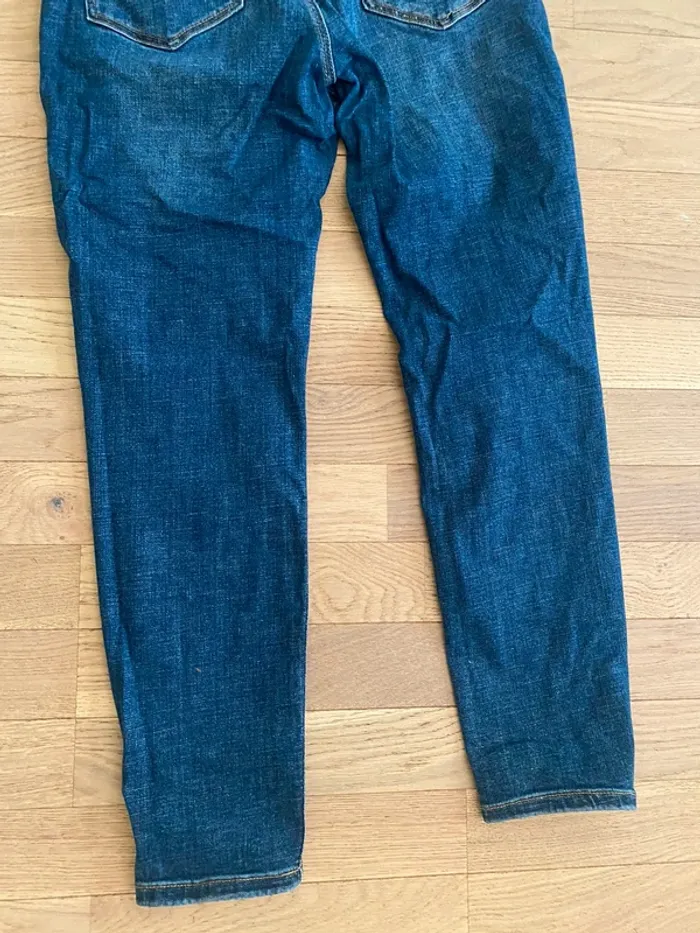 Jeans stradivarius taille haute - photo numéro 7