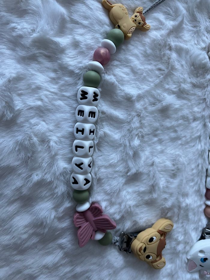 Attache tétine personnalisé bambie