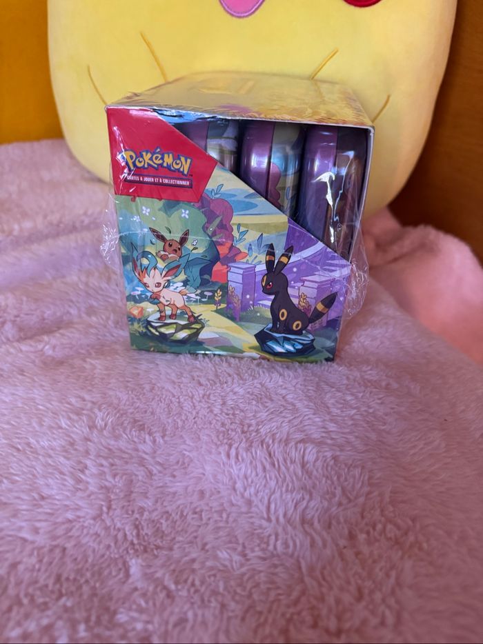 Pokémon Display de mini tin EV8.5 Évolutions Prismatiques 🇫🇷 neuve et scellée - photo numéro 3