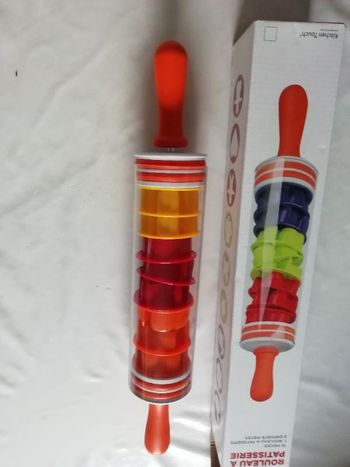 ROULEAU PÂTISSERIE ET 9 Emporte pièce 10 EN 1 🌸