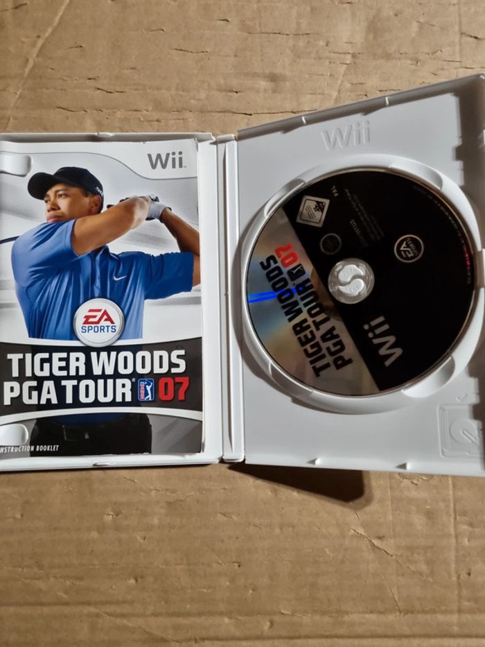 Tiger Woods PGA Tour 07 pour Nintendo Wii - photo numéro 3