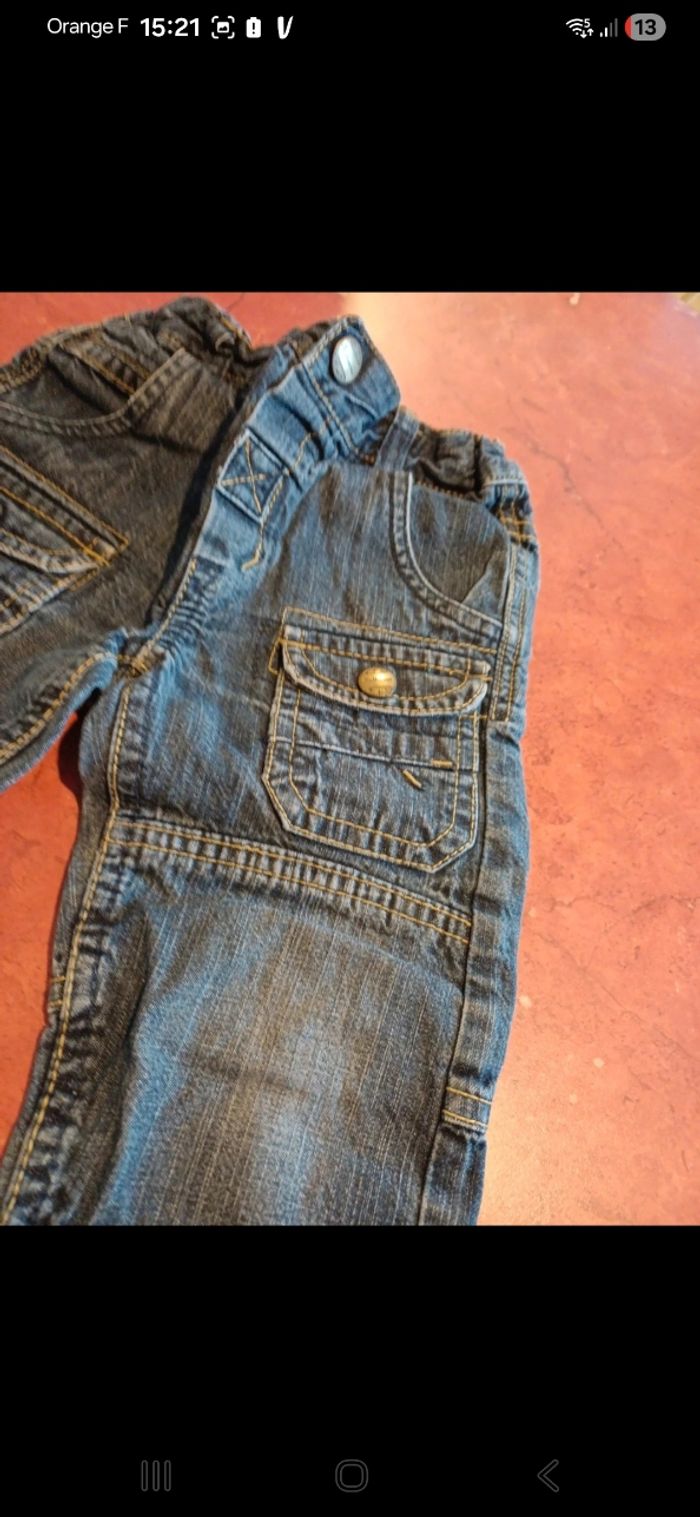 Jean garçon taille 24 mois - photo numéro 2