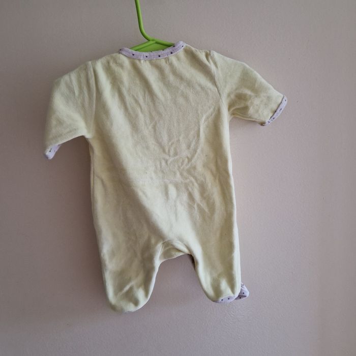 1 mois pyjama mauve et vert jaune - photo numéro 5