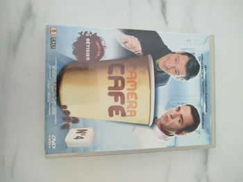 dvd camera cafe