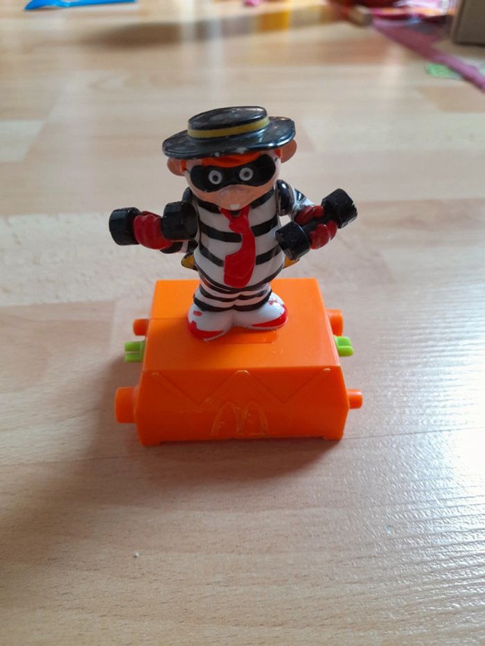 Ancienne figurine McDonald's 1993 - photo numéro 2
