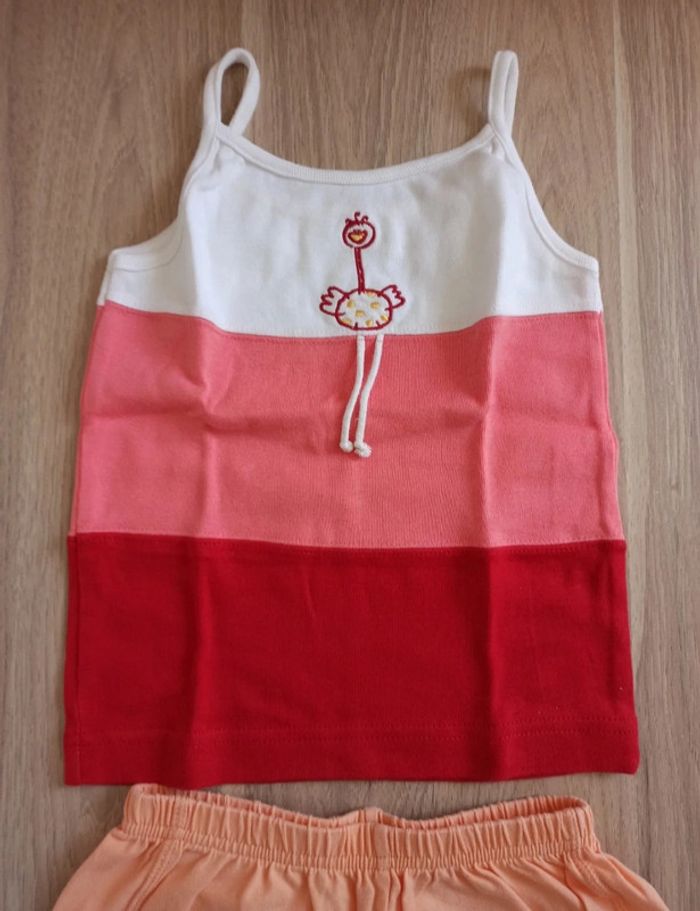 Débardeur tricolore blanc rose rouge 3 ans et short pêche Décathlon 3 ans - photo numéro 3