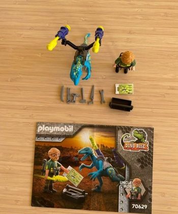 Set 70629 avec dinosaure et personnage en très bon état playmobil dino rise 