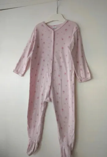 (c) Pyjama fleurs roses Petit Bateau 24m