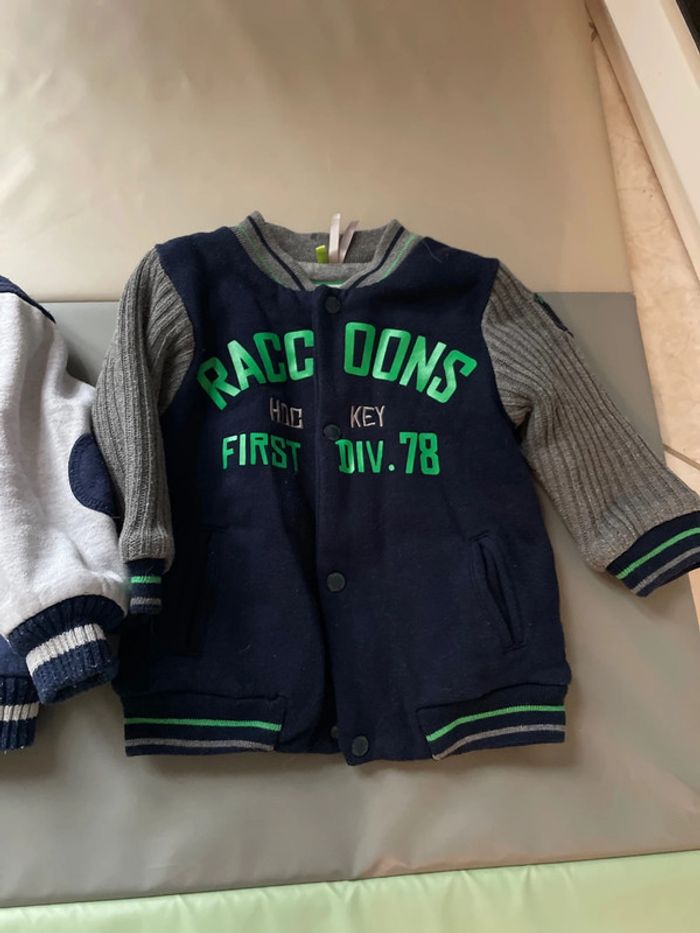 Lot de 2 vestes 12 mois - photo numéro 3