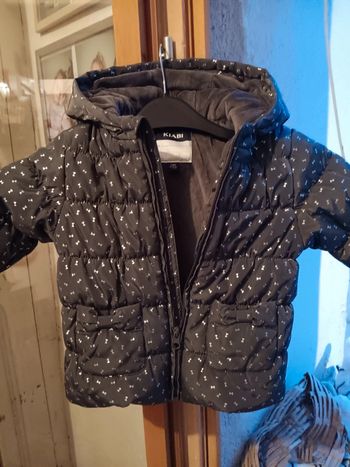 Doudoune  t.24 mois kiabi chaude dedans