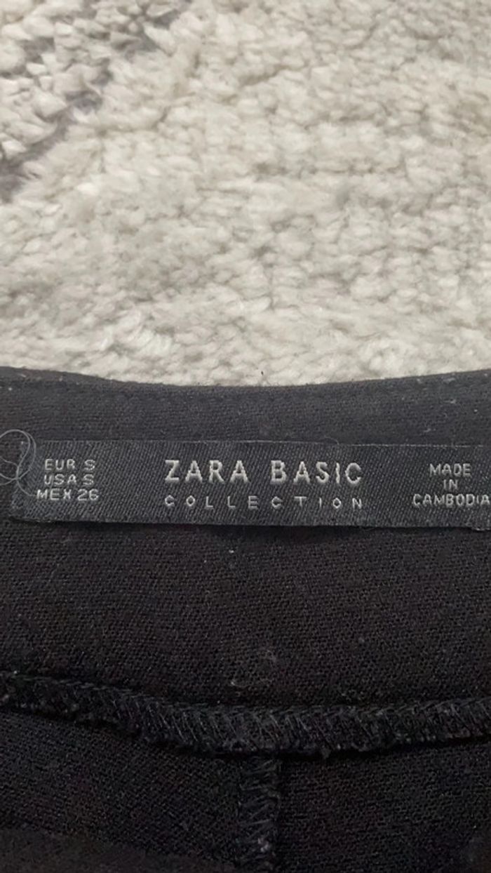 Pantalon noire évasé en bas - photo numéro 3