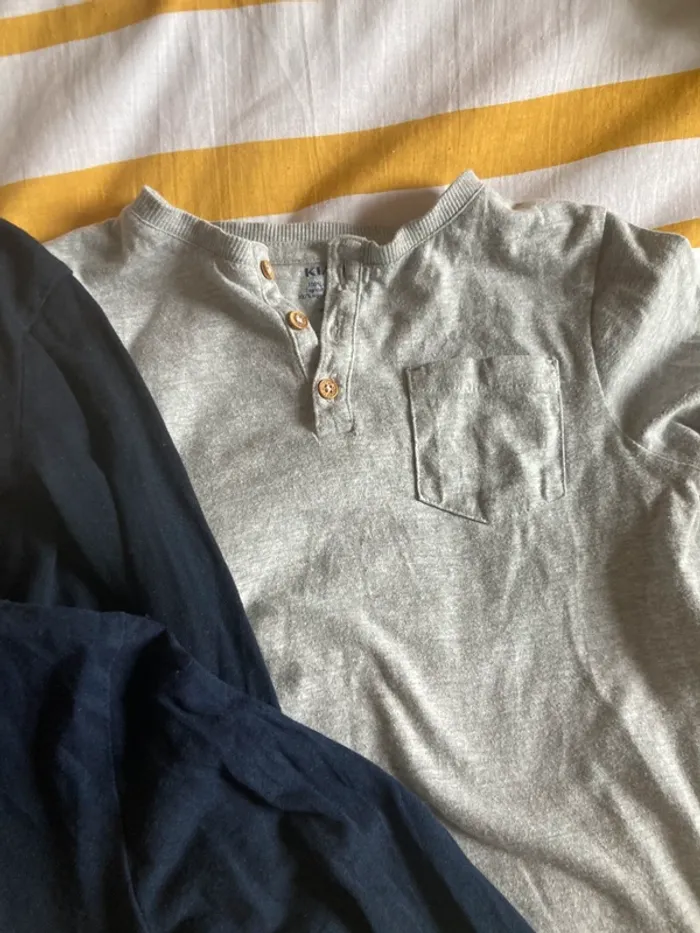 Lot t-shirt enfant garçon 5ans - photo numéro 3