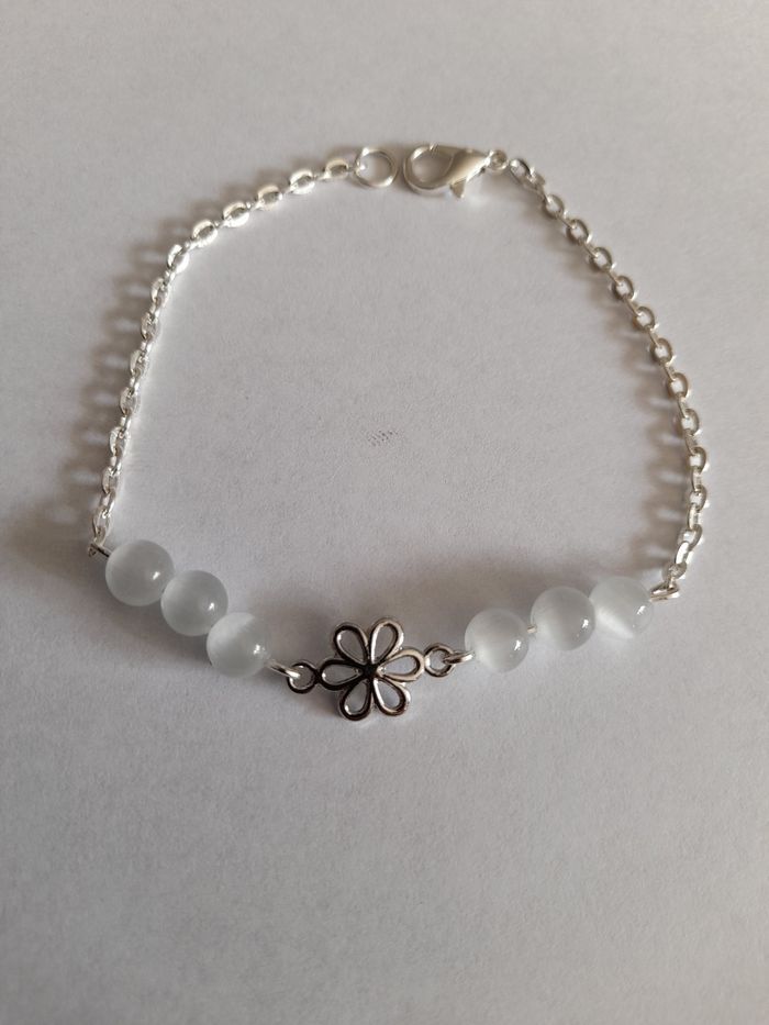 Bracelet pierre de lune et fleur - photo numéro 4