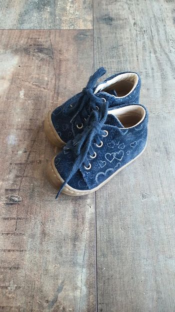 Chaussures gémo taille 17 en très bon état